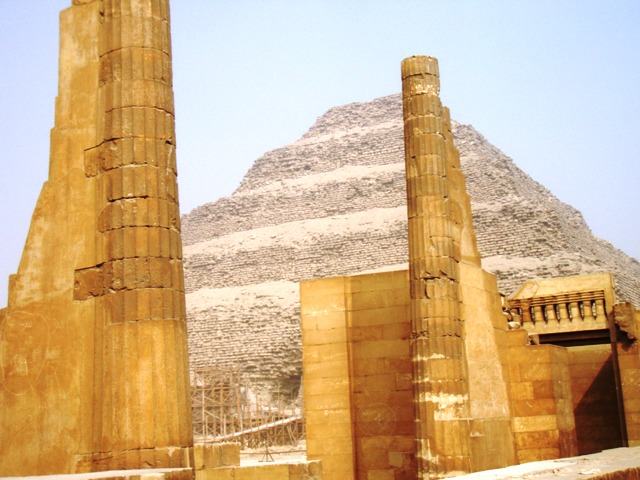 egypte-oasis-2010-mp-005saqqara-copie.1294907563.JPG