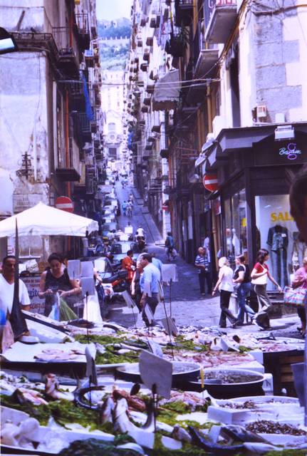 Spaccanapoli : poissoniers