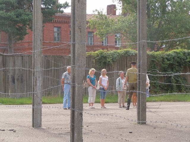 LettonieLiepajaKarostaPrisonAppel - Copie