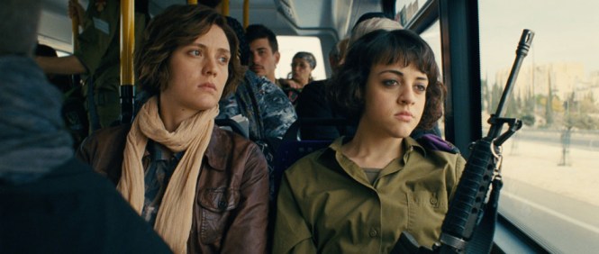 2-inchallah-chloe-ava-bus