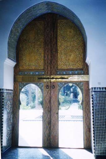 Musée Batha portes et jardin