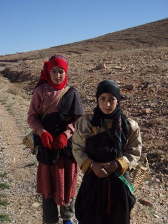 encore de petites cueilleuses