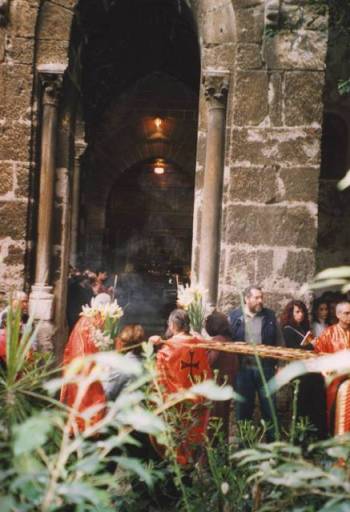 la procession grecque sort de la Martorana