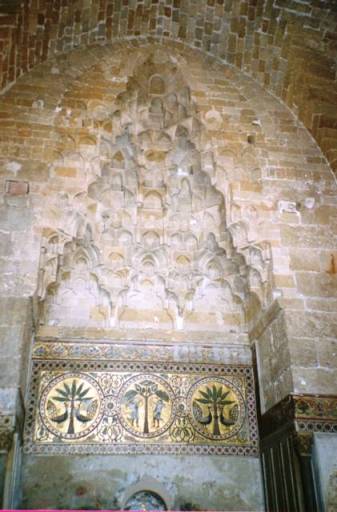 Entrelacs arabes et mosaïques byzantines