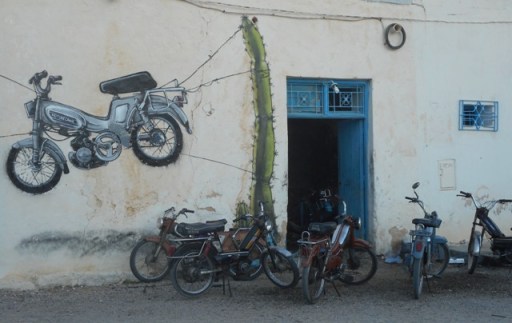 Street art : mobylette