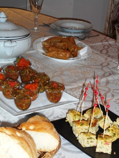 Bouchées de tajine,  verrines pimentées, et brick
