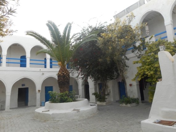 foundouk:  caravansérail