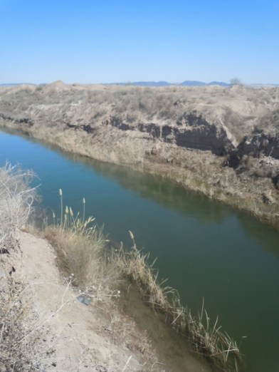 caanl d'irrigation près d'Ayaskala