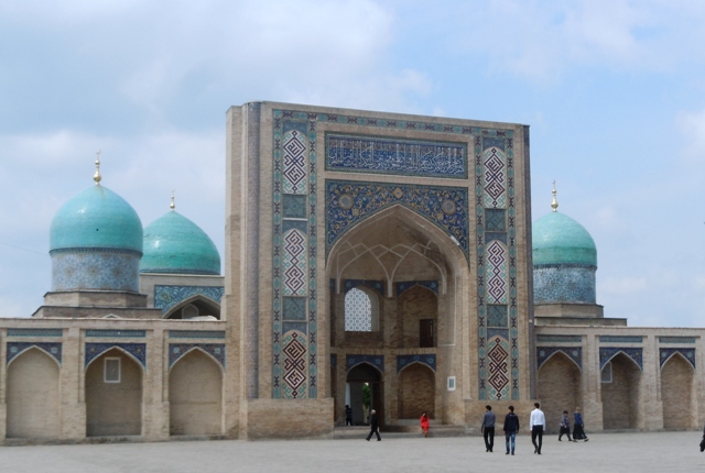 ouzbekistan dt 2015 017 - Copie