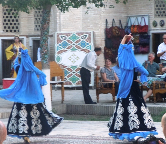 ouzbekistan dt 2015 148 - Copie