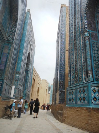 une "rue" de mausolées