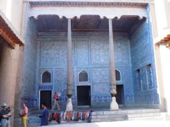 Audience chez l'émir de Khiva, par quelle porte entrera Vambéry?