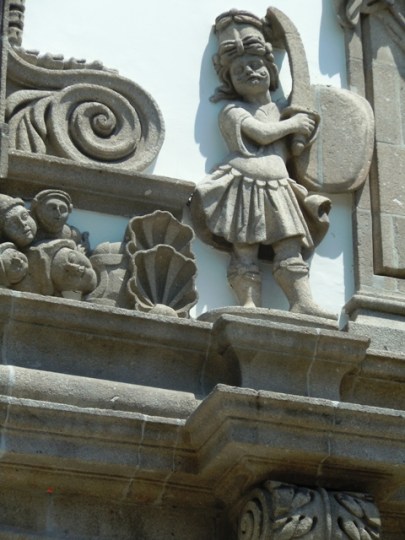 maure ou matamore? sur la façade de Santa Clara