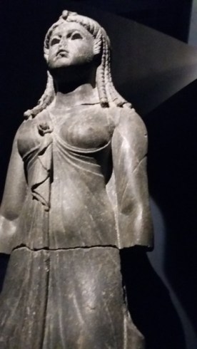 une princesse figurant Isis