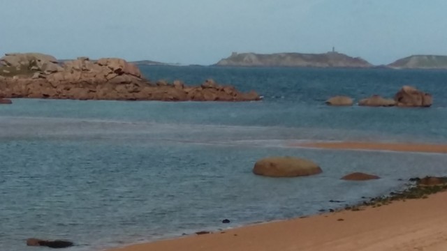 stquayperros téléphone 012