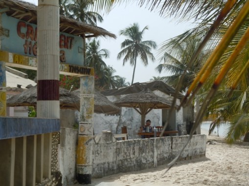 café au campement Helena et plage