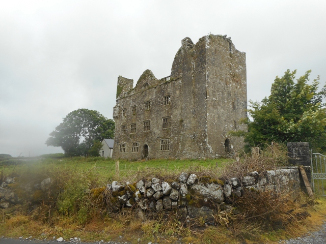 Leanneh le château hanté de Marie la Rouge