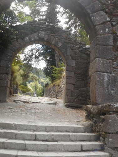 la double arche où passaient les pélerins