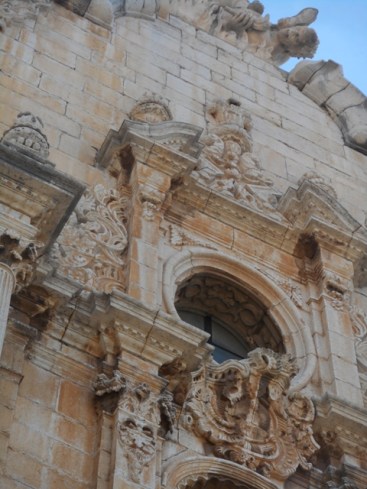 Alcala de Xivert : façade baroque