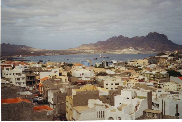 Mindelo est une véritable ville