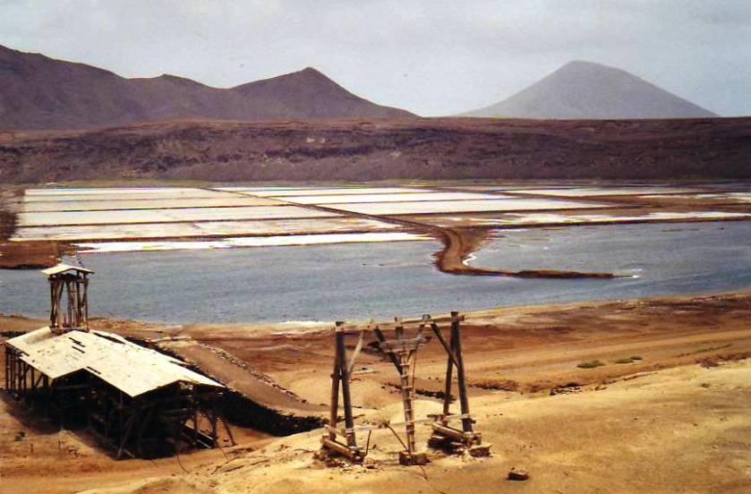 la saline dans le cratère